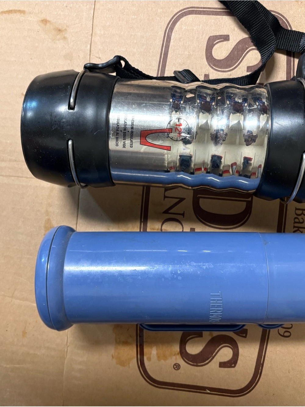 Thermos Blue Insulated Food Storage Container - Portable Lunch Flask